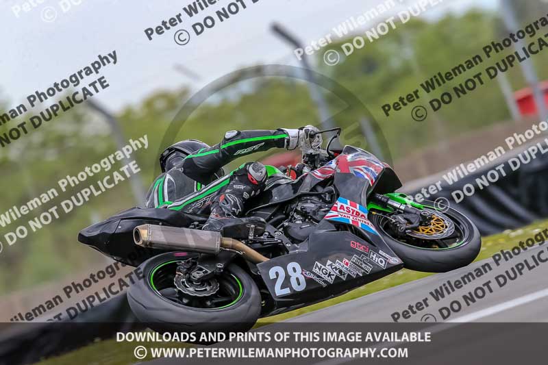 PJ Motorsport Photography;donington no limits trackday;donington park photographs;donington trackday photographs;no limits trackdays;peter wileman photography;trackday digital images;trackday photos